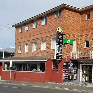 http://the-waratah-hotel.top-hotels-hobart.com